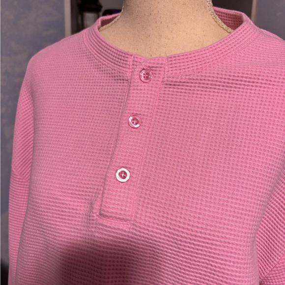 Brunette The Label Pink Long Sleeve Henley boxy fit long sleeve shirt m/l - Picture 4 of 10